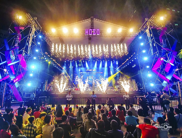 Hò Dô Festival 2024: Tôn Vinh Văn Hóa Giữa Phố Thị
